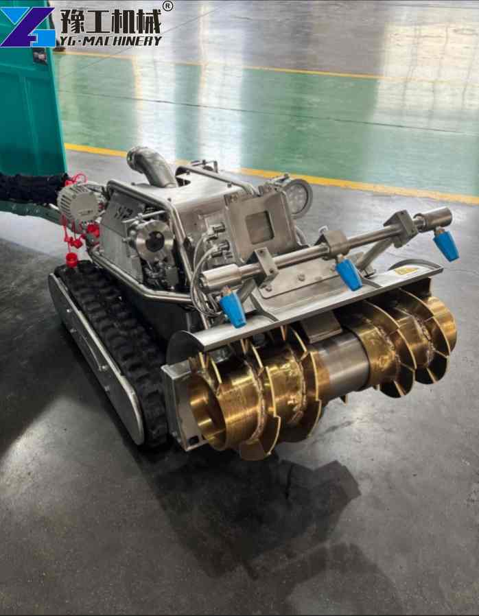 Home dredging robot
