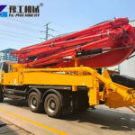 concrete pump vehicle