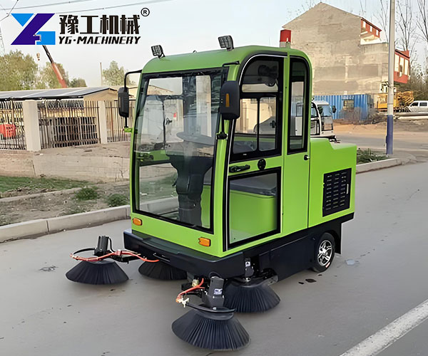 electric road sweeper water tank