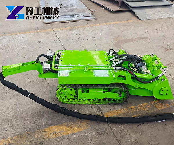 Compact Dredging Robot