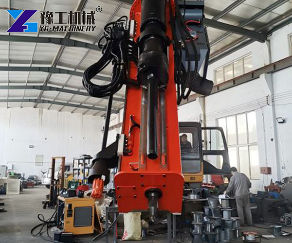 Integrated Rock Drill and Splitter