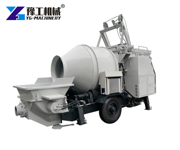 Mobile concrete mixer with pump